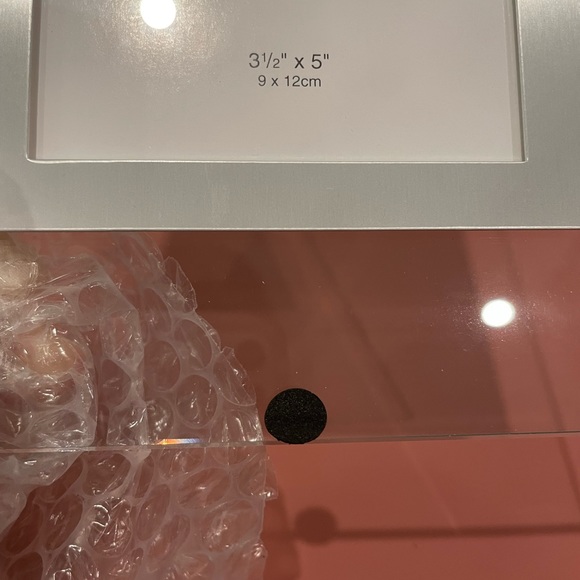 60% off! NWT Studio Nova INFINITY Picture Frame 3.5in x 5in - Picture 10 of 14
